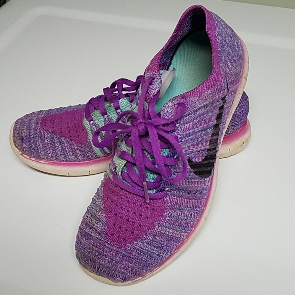 Nike Flyknit size 6.5Y/39EUR